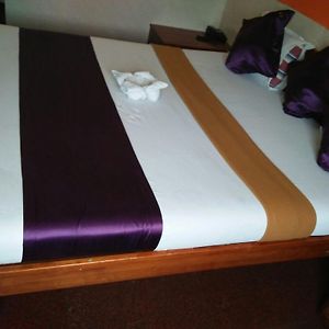 Hotel Q Deck